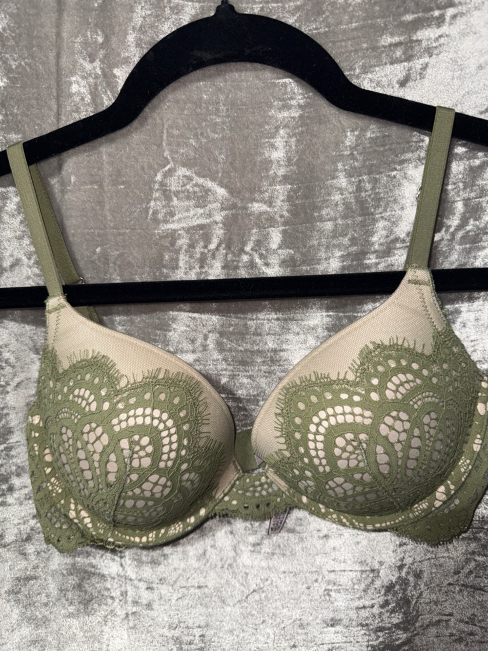 Victoria's Secret Lace-Overlay Push-Up Bra in Sage Green and Cream